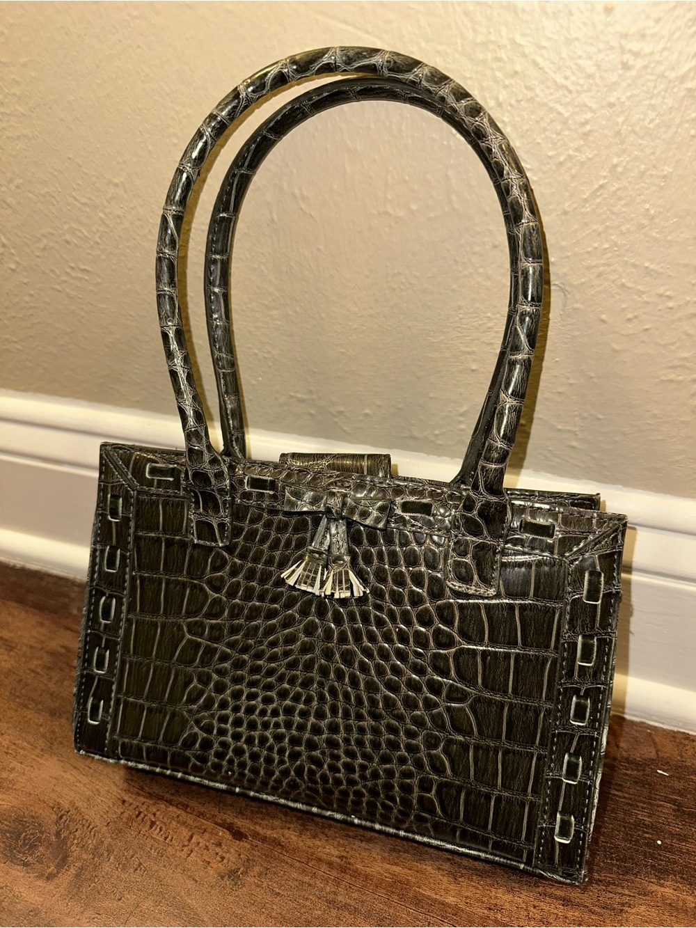 Vintage green Croc-Embossed Structured mini Bag